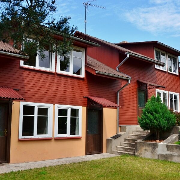 Viesu nams "Kamenes"